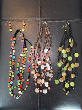 Lot of 3 necklaces